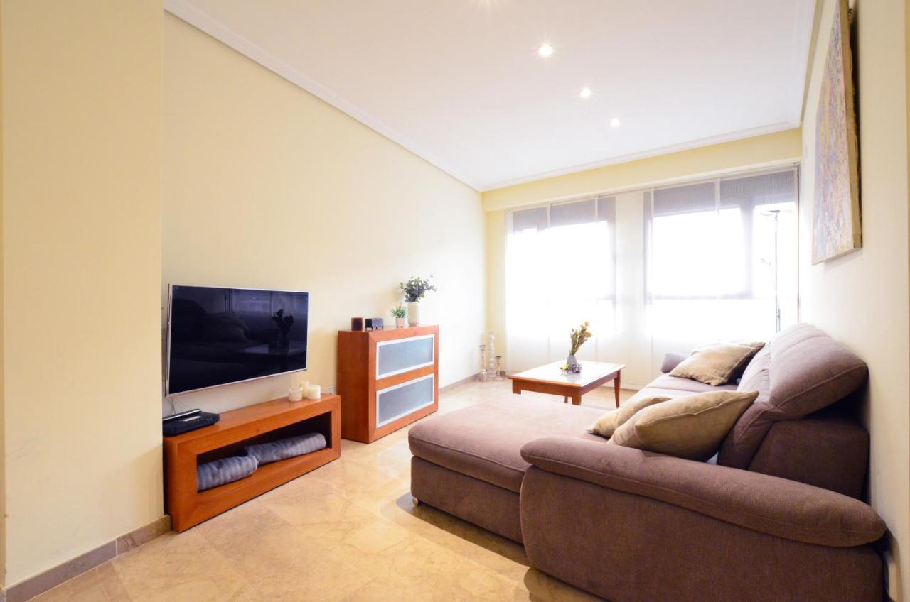 City Center Apartment Валенсия Екстериор снимка