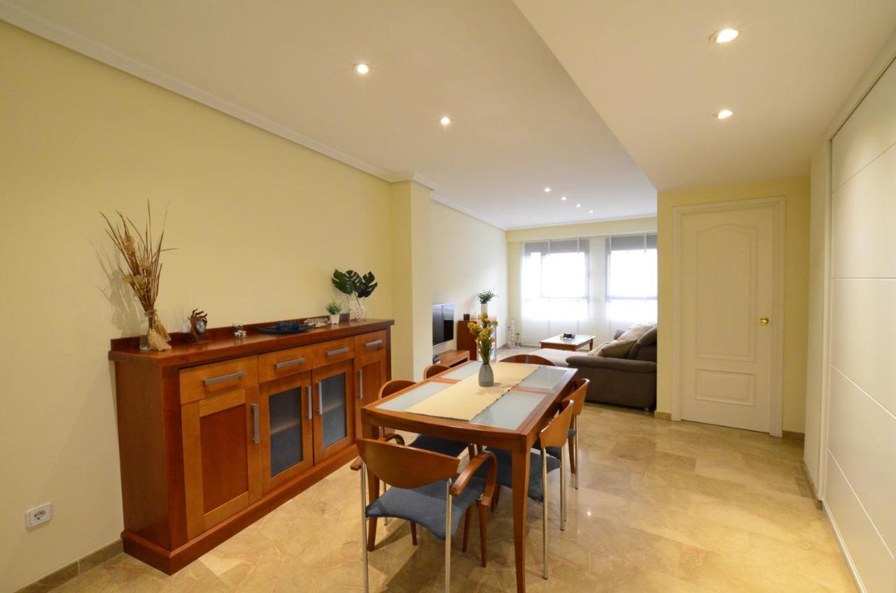 City Center Apartment Валенсия Екстериор снимка
